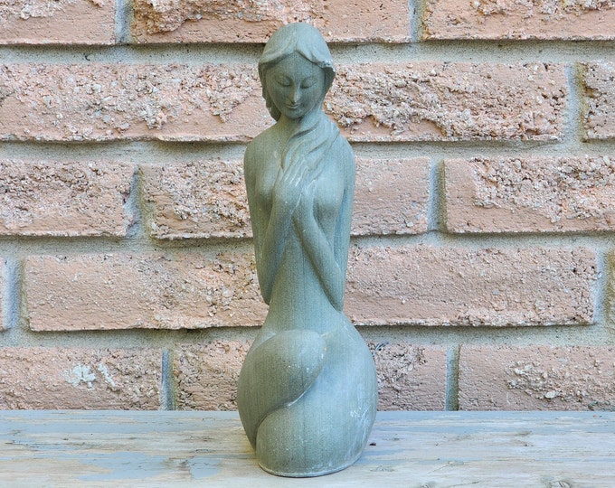 Vintage Decorative Lady of the Lake Stone Art Sculpture for Garden Home Decor