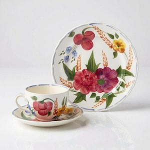 Trío de taza de té y plato de ensalada Nova Fleur Solian Ware – Simpsons Potters England