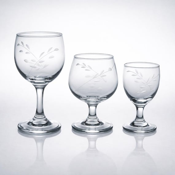 Anchor Hocking Pussy Willow Leaf Mid Century Modern Glassware Vintage 1960s USA