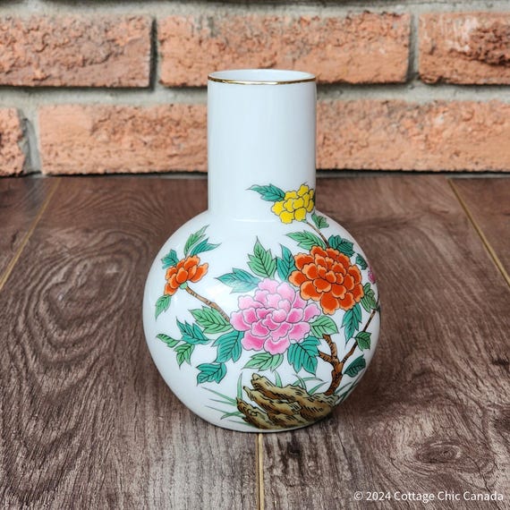 Japanese Ceramic Flower Blossom Bulb Bud Bloom Vase for Modern Home Decor Gifts