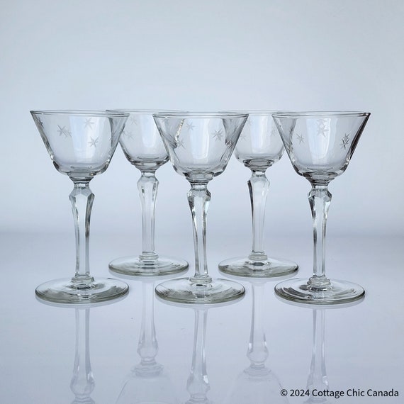 Mid Century Set of 5 Libbey Star Etched Cordial Glasses