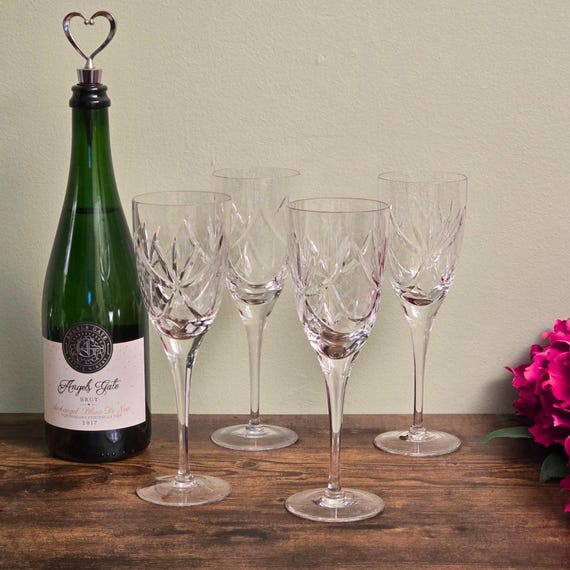 Set of 4 Hand Cut 24% Lead Crystal Wine Goblets, Vintage Hungary Barware