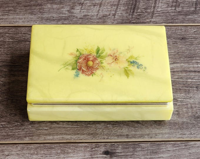 Yellow Alabaster 6 1/4" Trinket Jewelry Box Made in Italy