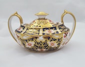 Antique Royal Crown Derby 2451 Traditional Imari Sugar Bowl, Royal Crown Derby Imari Sugar Bowl, Imari Sugar Bowl, Royal Crown Derby, c.1911