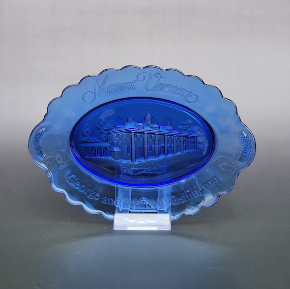 Vintage Avon Collectible Blue Glass Mount Vernon Plate