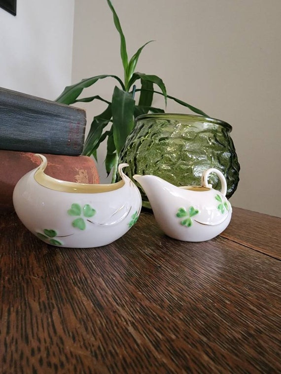 Art Deco Shamrock Green Clover Creamer and Sugar Bowl Made in Japan
