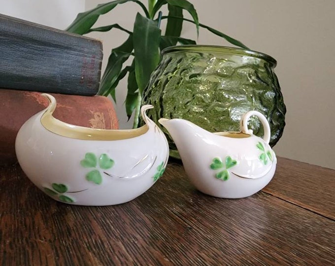Art Deco Shamrock Green Clover Creamer and Sugar Bowl Made in Japan