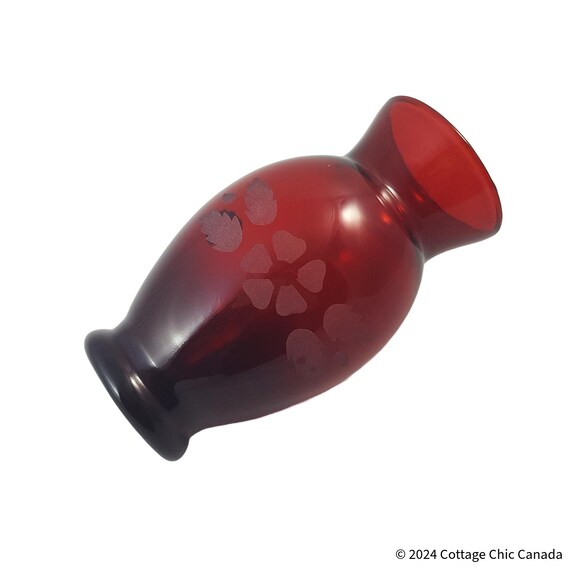 Anchor Hocking Ruby Red Glass Vase for Modern Home Decor Gifts