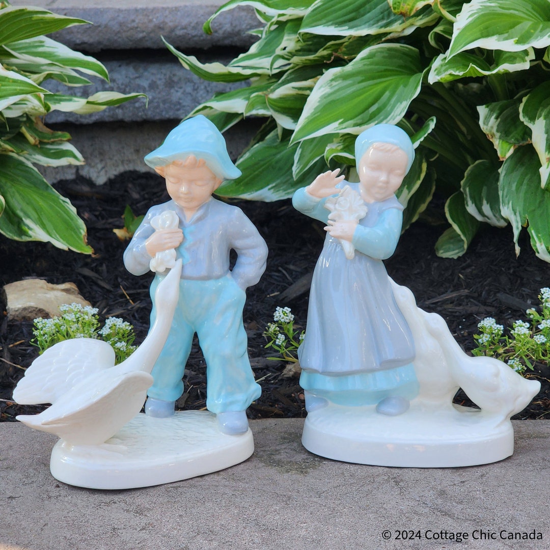 Vintage Little Dutch Boy and Girl Statement Ceramic Figurines With ...