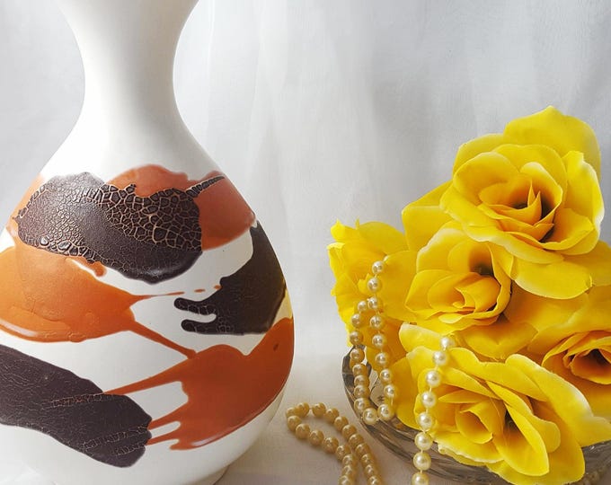 Royal Haeger White Wrap Pottery Vase with Brown and Orange Earth Tones