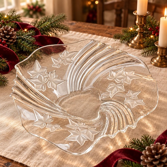 Mikasa Parisian Ivy Frosted Glass Handkerchief Bowl, Walther Glas German Centerpiece, 16 Inch