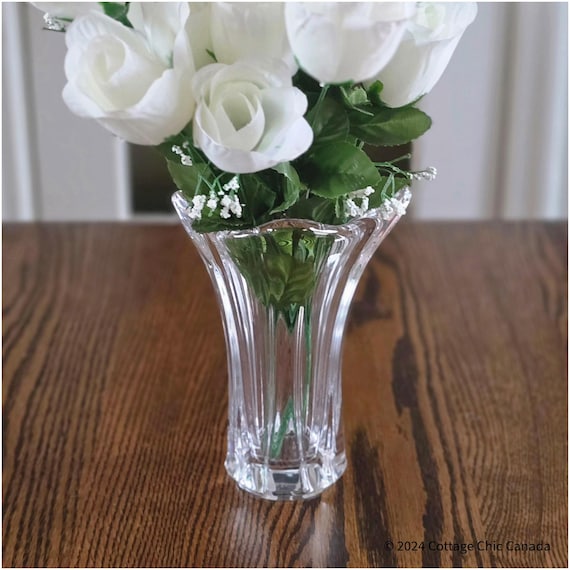 Cofrac Art Verrier France Crystal Vase – Fluted Modernist Design 1970s Sculptural Glass Centerpiece