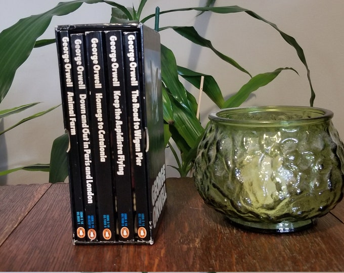 Penguin George Orwell Book Set with Animal Farm