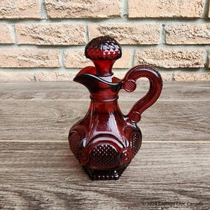 Avon Ruby Red Menage Schaumbad Behälter Sammlerstück - Die Cape Cod Kollektion von 1876