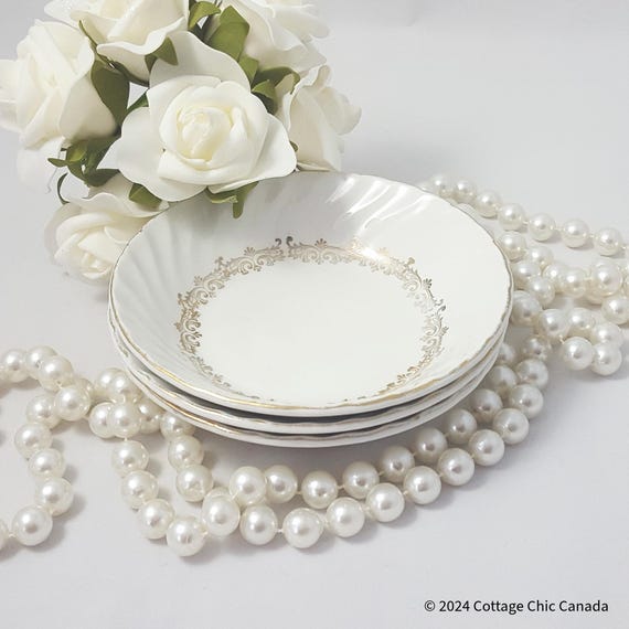 Swinnertons Golden Garland Fruit Dessert Bowls Set of 3 – Mid Century Tableware Staffordshire England