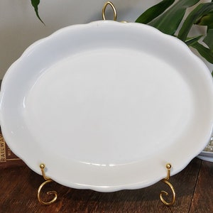 Lubiana Serving Platter Tray with Scalloped Edge, Made in Poland