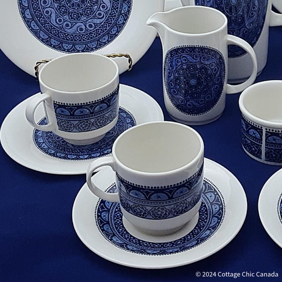 Royal Doulton Babylon China Flat Teacup & Saucer Set