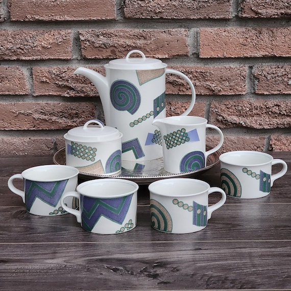 Vintage Mikasa Intaglio Tea & Coffee Set for Four