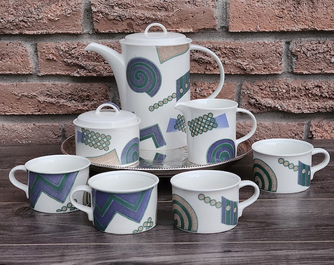Vintage Mikasa Intaglio Tea & Coffee Set for Four