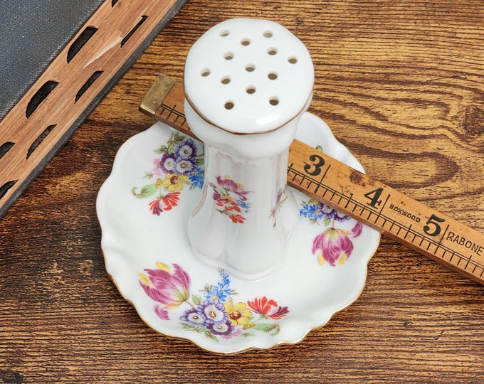 Dresden-Style Reproduction Tulip Hatpin Holder with Elegant Florals and Gold Accents – Made in Japan