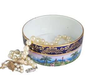 Vintage Porcelain Trinket Jewelry Box Dish