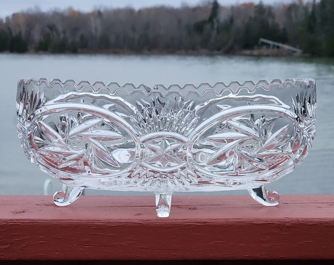 Zaječar 24% Lead Crystal Cut Glass Footed Centerpiece Bowl Vase