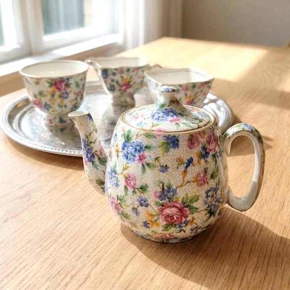 Royal Winton Old Cottage Chintz Mini Teapot – Vintage Grimwades Countess Shape England