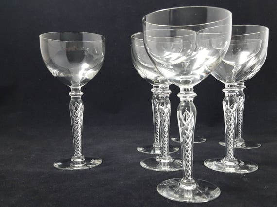 Blefeld Crystal Swirlette Wine Glasses with Air Twist Stems, Set of 7