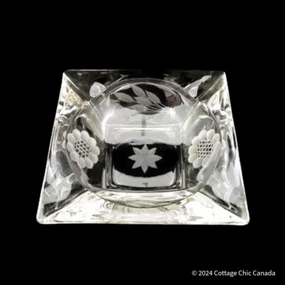 Hughes Cornflower Cigar Ashtray – Imperial Glass Etched Crystal, USA & Canada