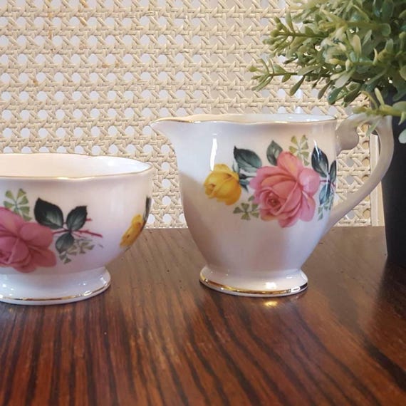 Queen Anne Shore & Coggins Creamer Sugar Set – Pink and Yellow Roses Gold Trim England