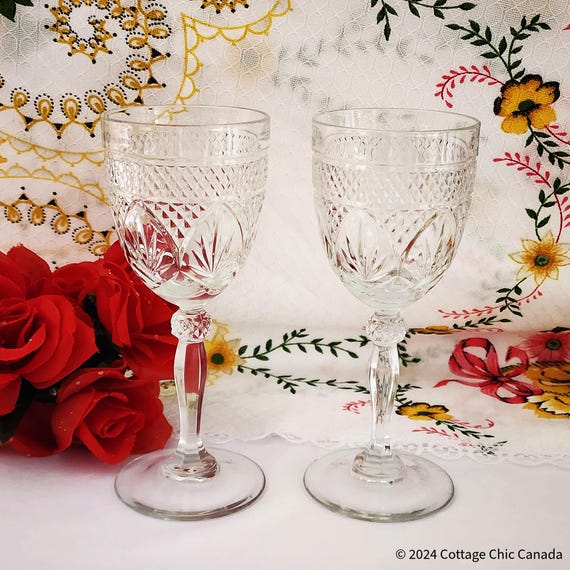 Cristal D'Arques Wine Goblets – Antique Clear Knob Stem, Set of 2