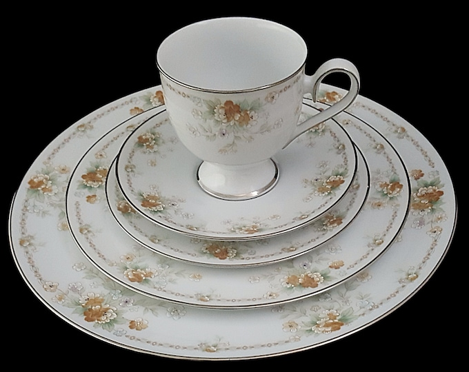 Noritake Roundelay Fine Bone China 5 Pc Place Setting