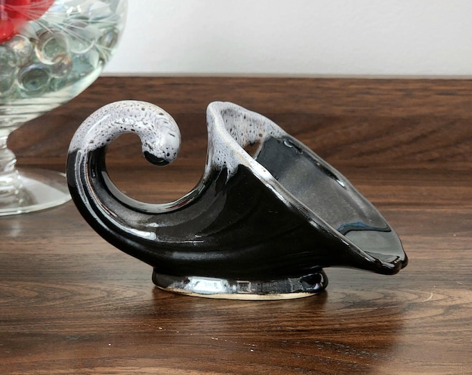 Beauceware Cornucopia - Mid Century Black & White Pottery