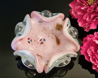 Dino Martens Murano "Tutti Frutti" Art Glass Bowl – Soft Pastel Pink Interior with Wavy Edges