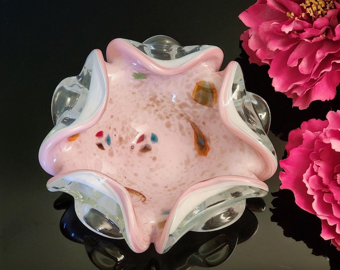 Dino Martens Murano "Tutti Frutti" Art Glass Bowl – Soft Pastel Pink Interior with Wavy Edges