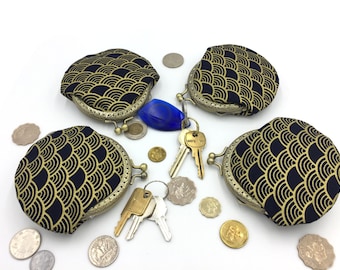 Japanese Ukiyoe style, gold water wave thread coin purse, vintage coin purse, black coin purse, coin bag, key purse, key bag, handcrafted