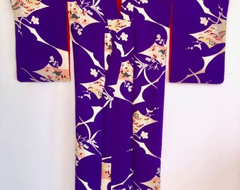 Vintage Women's Japanese Silk Authentic Kimono Silk Patterned Purple