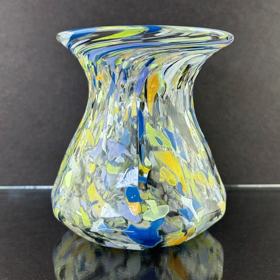 手吹きガラスの花瓶 - Etsy 日本