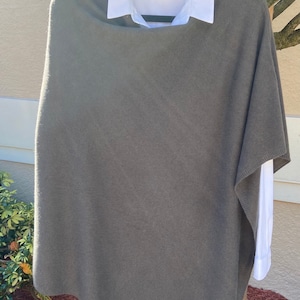 100% Cashmere Poncho-Rich Brown/Gray