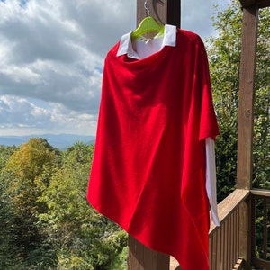 Cashmere Poncho-Red