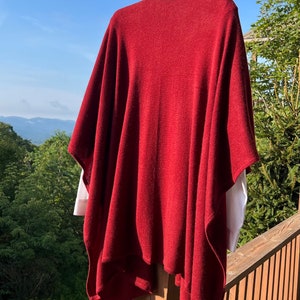 Cashmere Cape/Ruana-Rust/Burgundy image 2