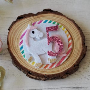 Unicorn birthday badge, rainbow glitter unicorn, 5 badge, birthday badge