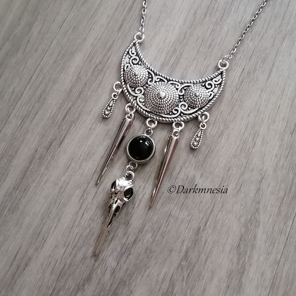 Collier, onyx, crâne, corbeau, oiseau, pierre naturelle, pique, demi-lune, noir, goth, gothique, witchy, sorcière, pagan