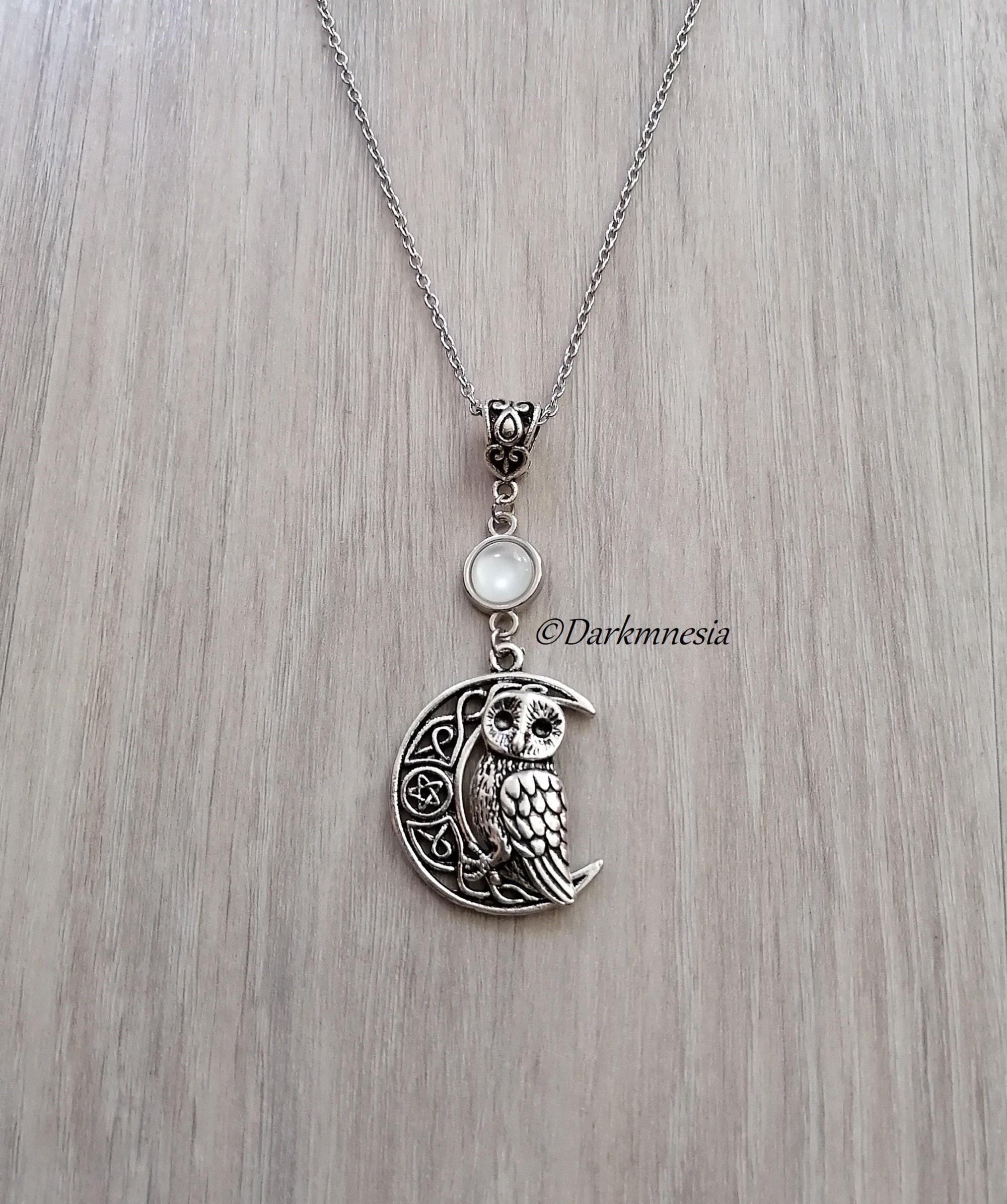Collier, pendentif, lune, noeuds celtiques, hibou, chouette, pierre blanche, wicca, celtique, elfiqu