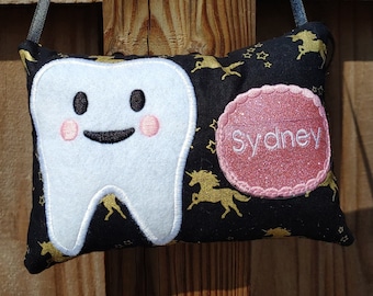 Poduszka Wróżka Zębuszka w obręczy Haft CYFROWY PLIK 5x7 Hoop