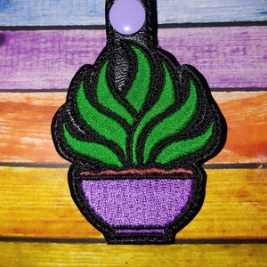 Potted Plant 2 Snap Tab Key Chain Key Fob Machine Embroidery DIGITAL FILE