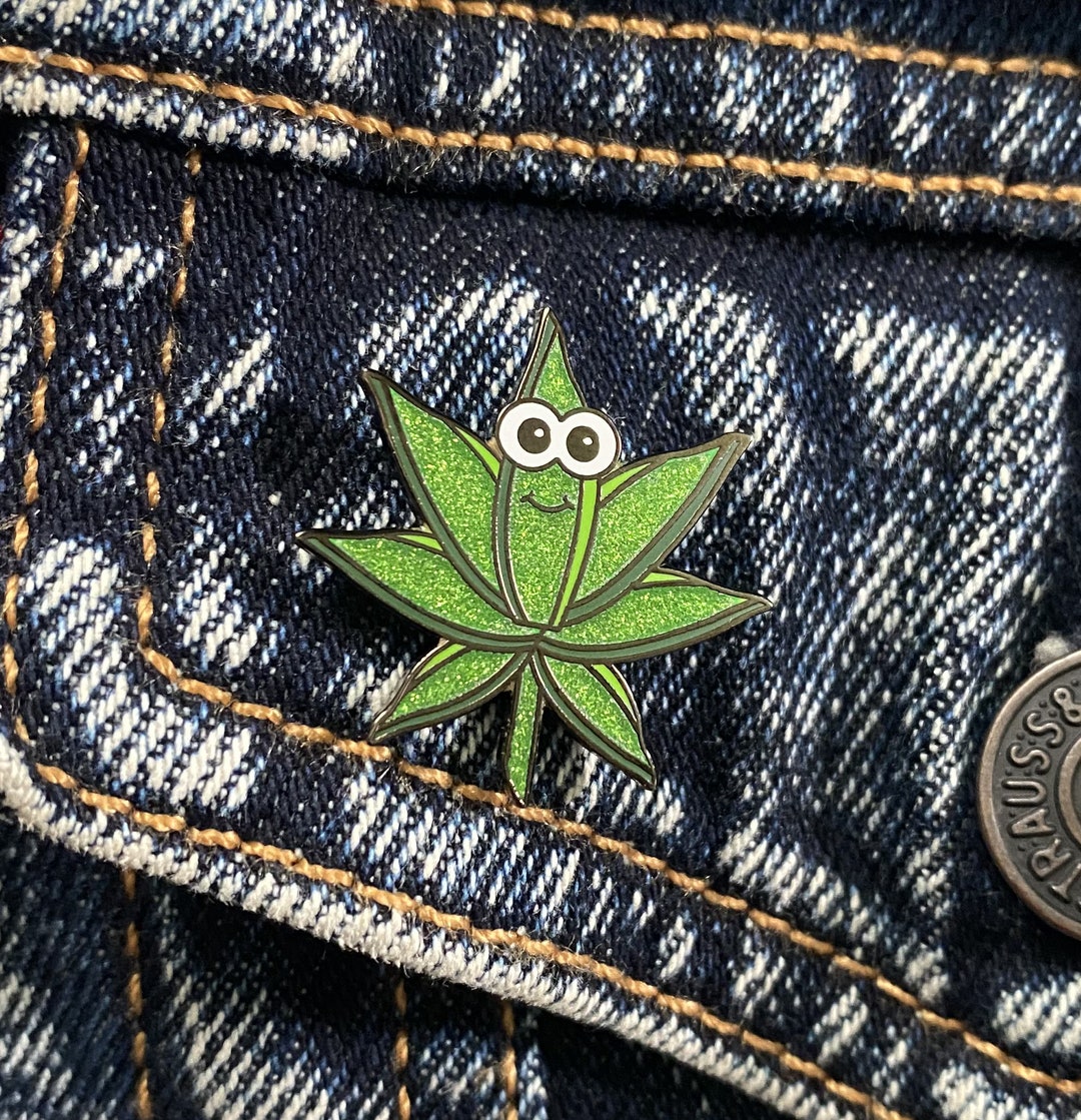 Hemp Leaf Enamel Pin | Green Glitter Mascot Lapel Pin - Etsy