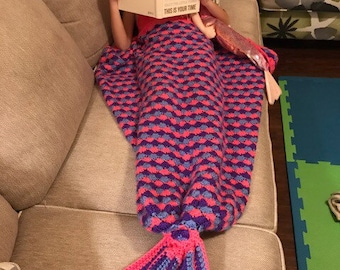 Manta de cola de sirena tejida a crochet hecha a mano para niño o adulto