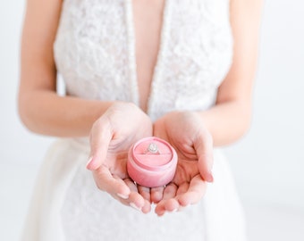 Personalised velvet ring box - rose / blush pink