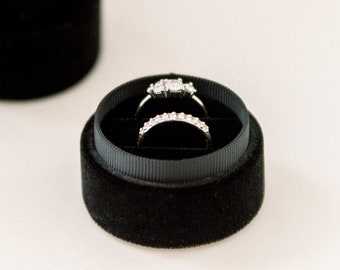 Double Ring Box - Black